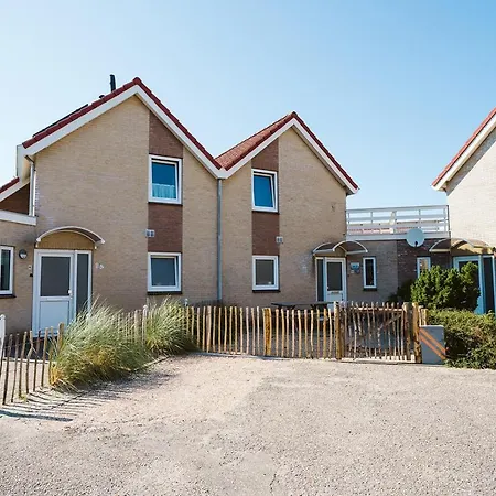 펜션 Mosselbank 93 - Noordzeepark Ouddorp, With Private Front And Back Garden Near The - Not For Companies *