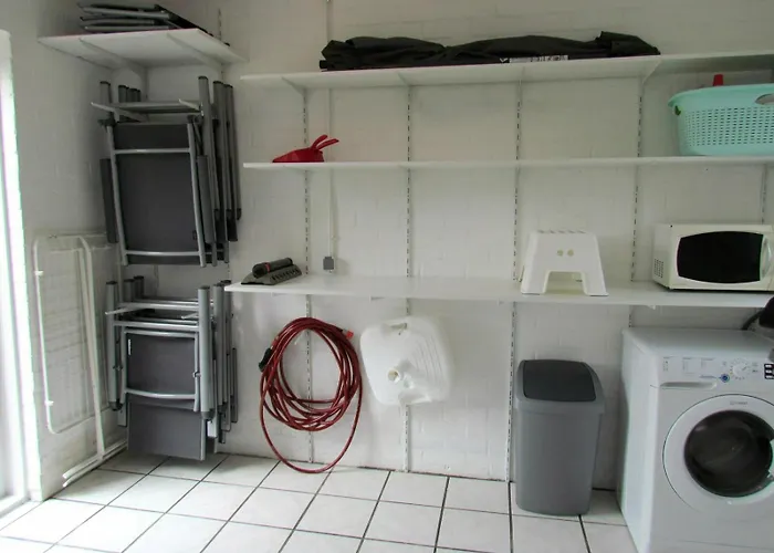 Holiday home Mosselbank Beachside Retreat: Private Gardens Near Noordzeepark