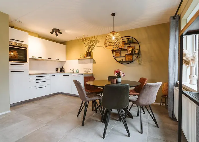 Mosselbank 93 - Noordzeepark Ouddorp, With Private Front And Back Garden Near The - Not For Companies Casa de Férias *