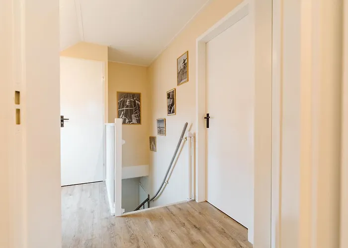 Mosselbank 93 - Noordzeepark Ouddorp, With Private Front And Back Garden Near The - Not For Companies * Ouddorp